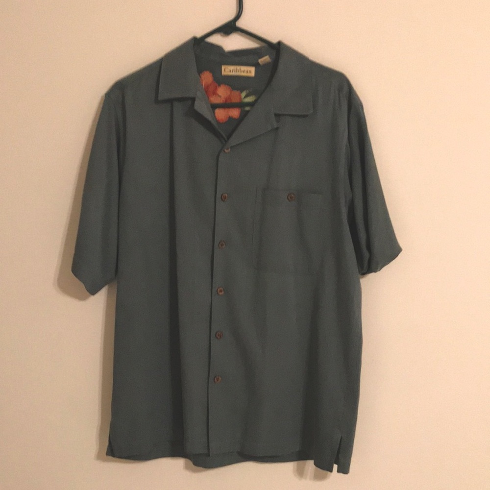 Caribbean Hawaiian Style Button Down Shirt Size M
